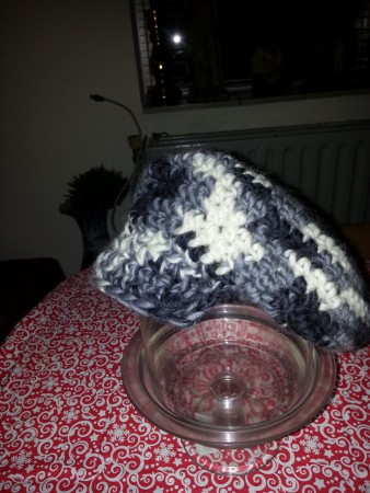 Muts van Drops Designs hkn 8 met Eskimo wol van Drops